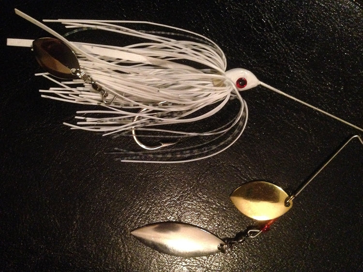 Bucktail Spinnerbait – Crawdads Fishing Tackle