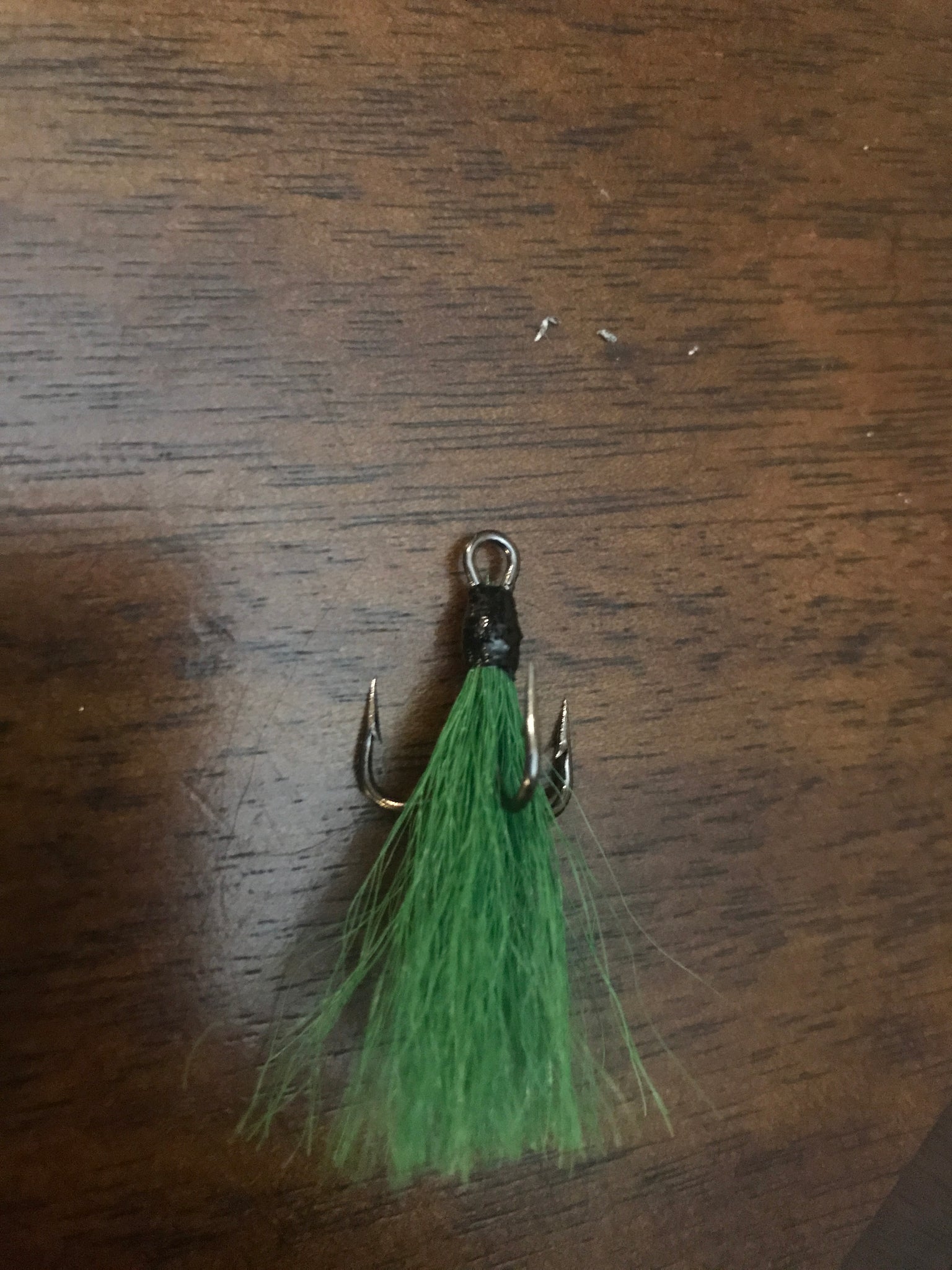 5 size #1 Dressed Bucktail treble hooks green flash white feather 4x strong